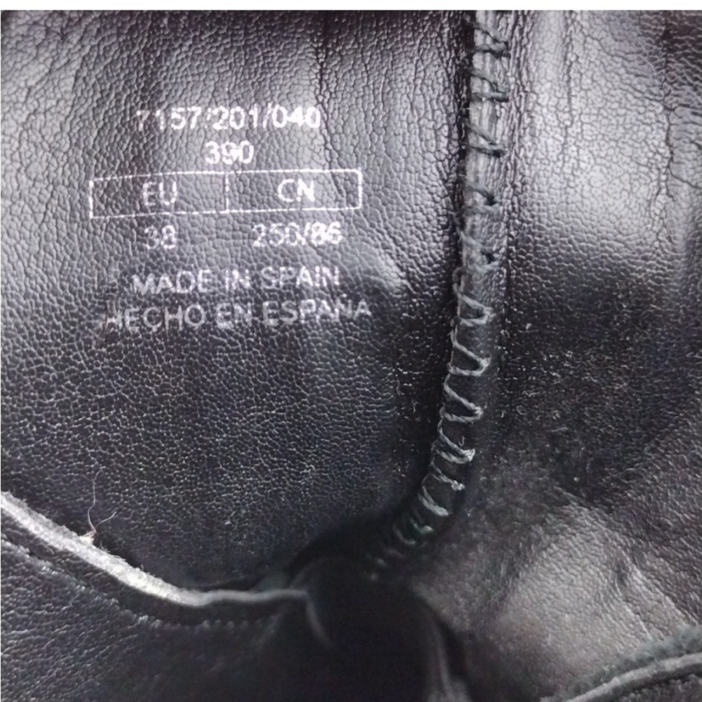 Zara Trafaluc Black Leather Two Buckle Pointed-Toe Blocked Heel Moto Ankle Boot - Picture 11 of 13